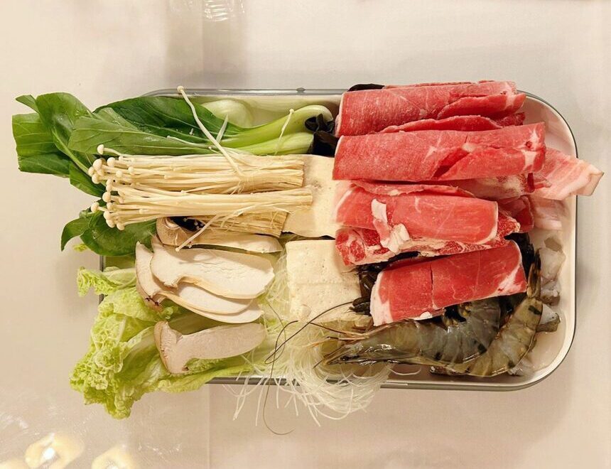 308 蔬菜加肉和海鲜 | Gemüseteller mit Fleisch und Meeresfrüchte | 69.50